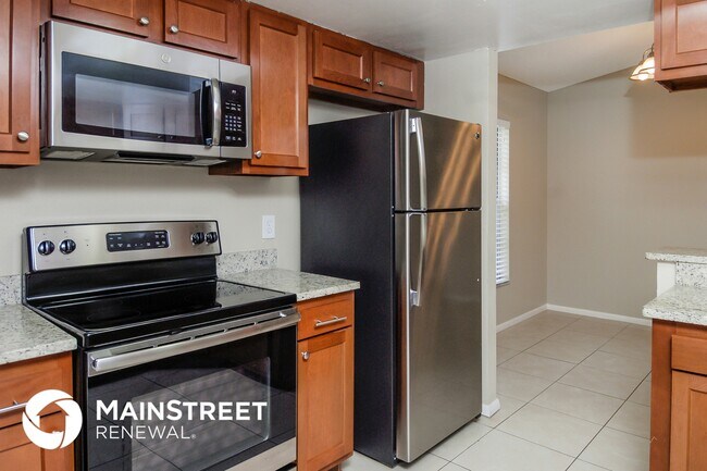 Foto del edificio - 4739 Whiteway Dr