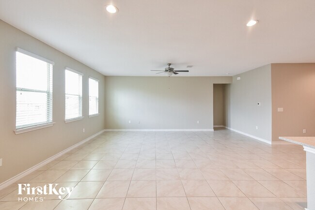 Building Photo - 10339 Rosalina Lp
