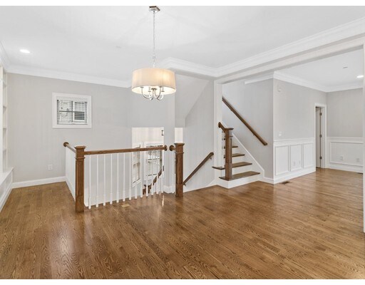Building Photo - 40 Millmont St