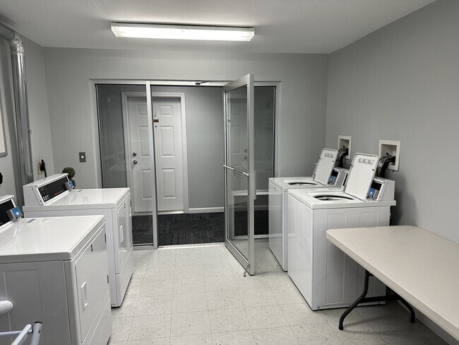 Foto del edificio - 20 Heaths Ct