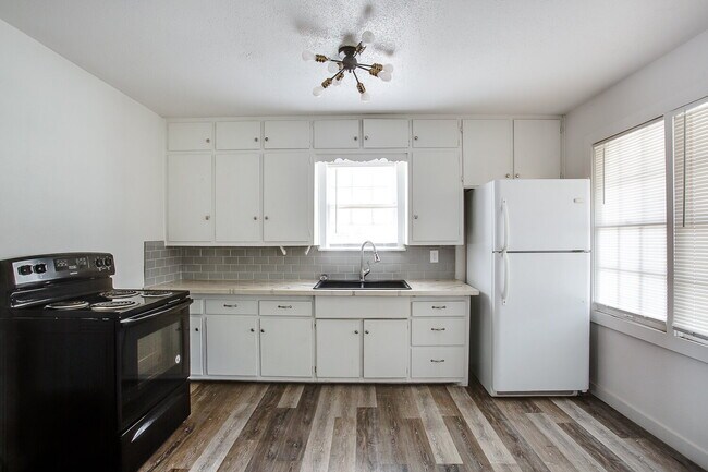 Foto del edificio - Modern-cozy 2 bedroom in medical district