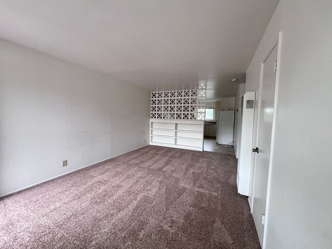 Photo - EBS T 1172-1176 Apartment
