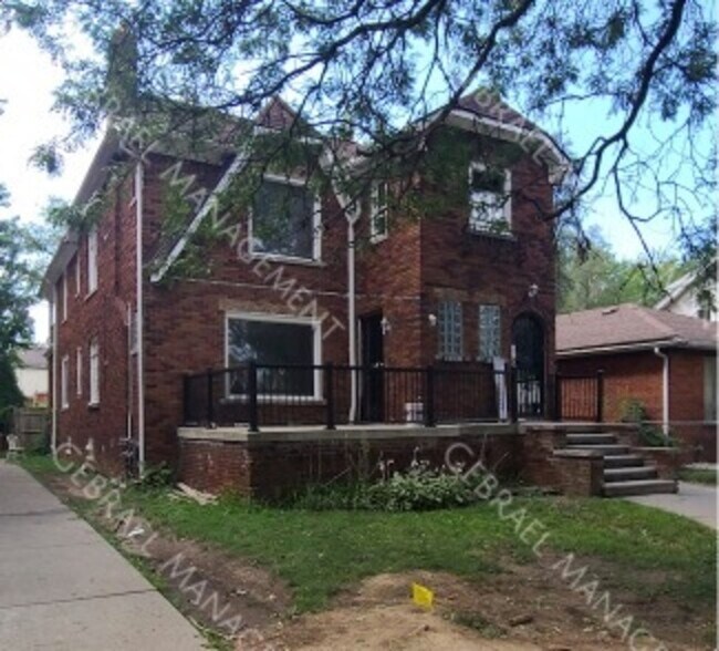 Foto del edificio - 15085 Winthrop St