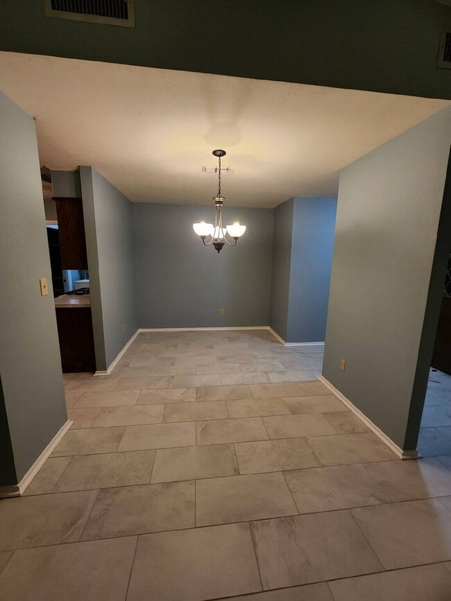 Building Photo - Coming Soon!