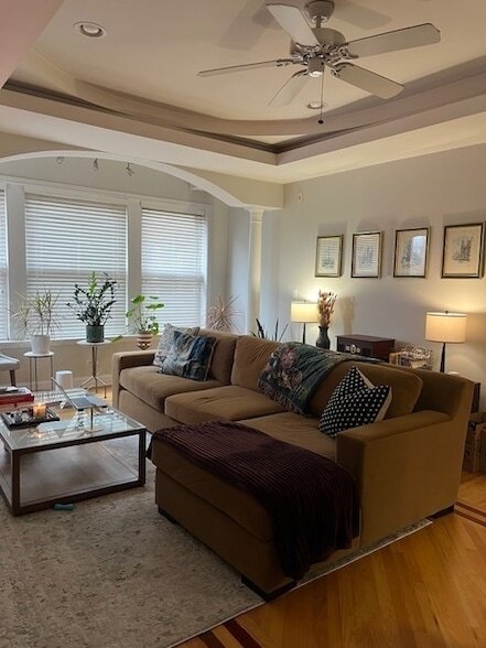 Foto del edificio - 6912 N Lakewood Ave