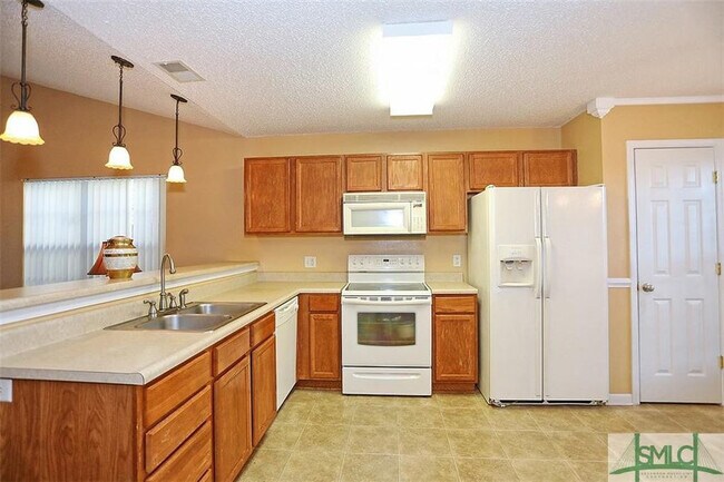 Foto del edificio - 5 Halyard Drive