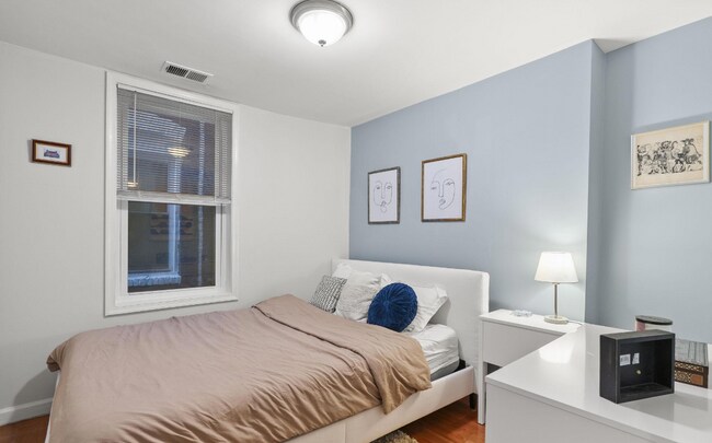 Foto del edificio - 1036 6th St NE