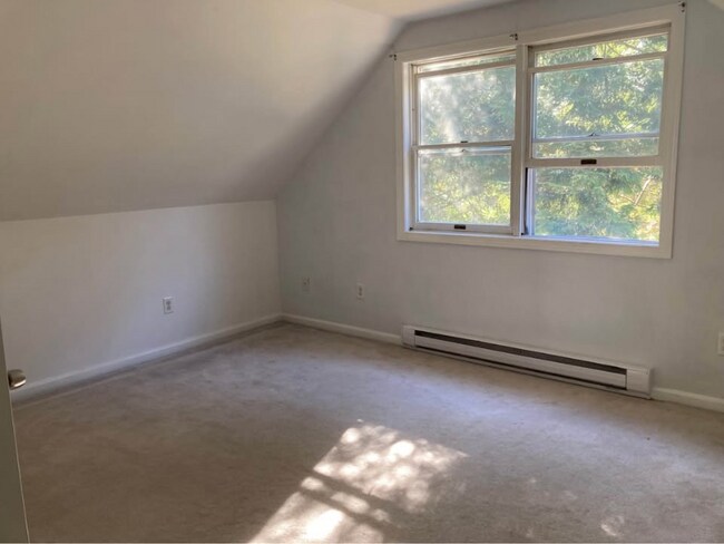 Foto del edificio - 11 Ivanhoe Dr