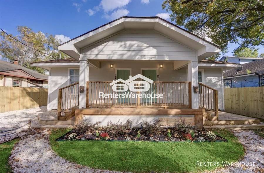 Primary Photo - Remodeled duplex for lease near Downtown