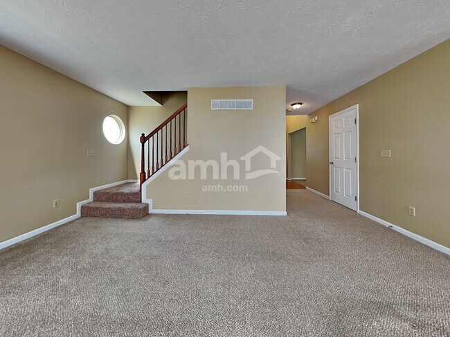 Foto del edificio - 998 Grandstone Ct