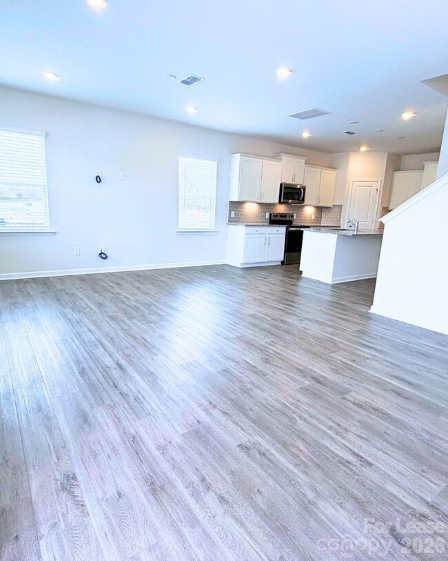 Building Photo - 3636 Pamlico St