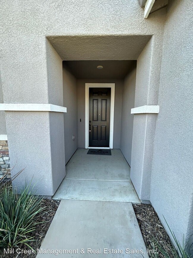 Foto del edificio - 3 br, 3 bath House - 3411 E Harter