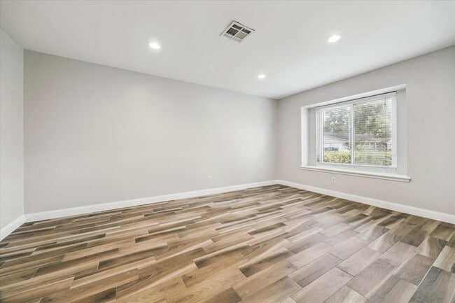Foto del edificio - 10522 Barwood Dr