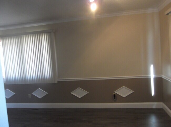 Building Photo - 2804 Rachel Rd