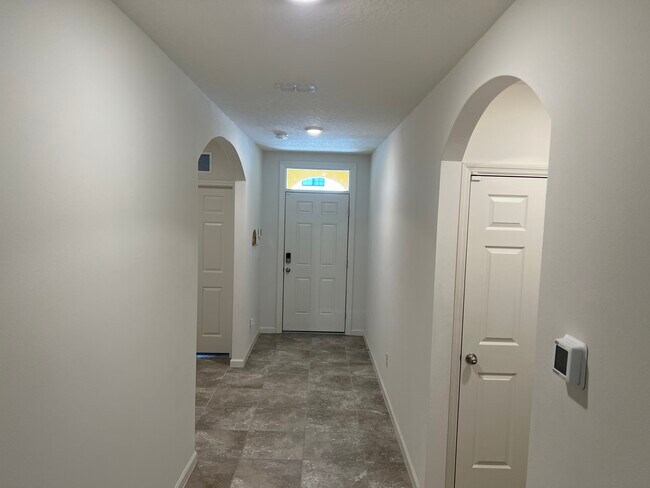 Foto del edificio - 6598 Marble Rd