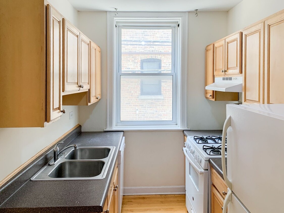 5206 N Leavitt St, Chicago, IL 60625 - 5206 N Leavitt St Chicago, IL ...