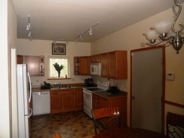 Building Photo - 3805 Sonoma Ave