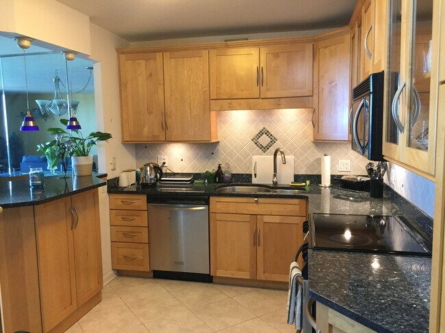 Foto del edificio - 6007 N Sheridan Rd
