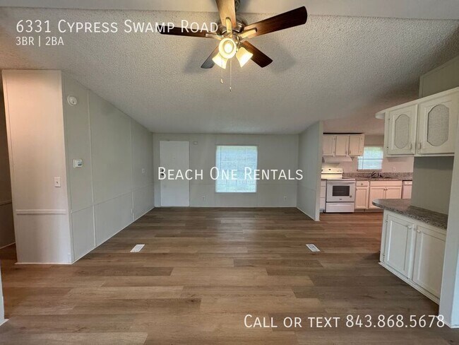 Foto del edificio - 6331 Cypress Swamp Rd