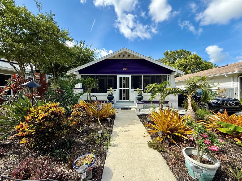 Foto principal - 1213 E Henry Ave