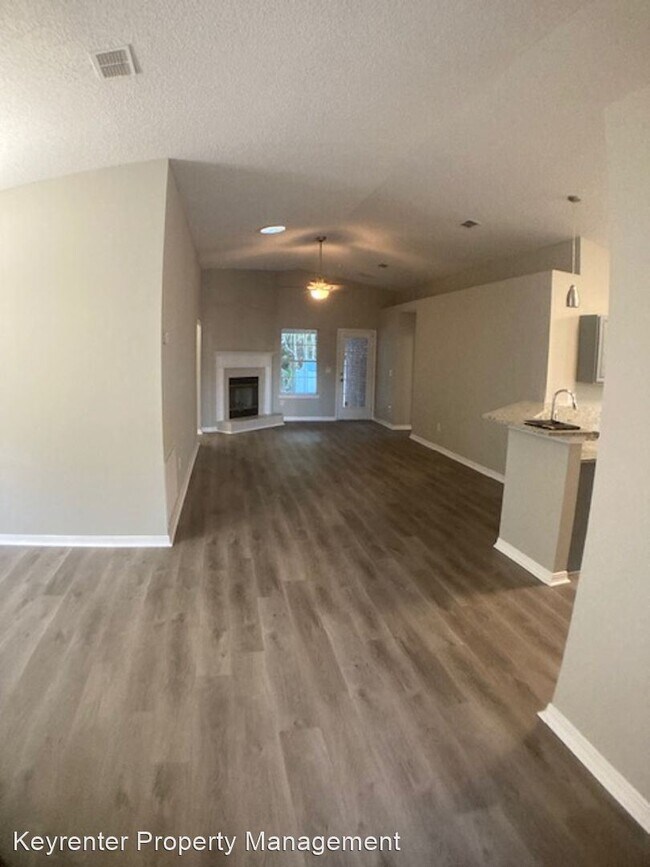 Building Photo - 4 br, 2 bath House - 7336 Ironside W