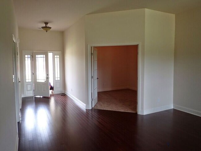 Foto del edificio - Available in June in amazing location