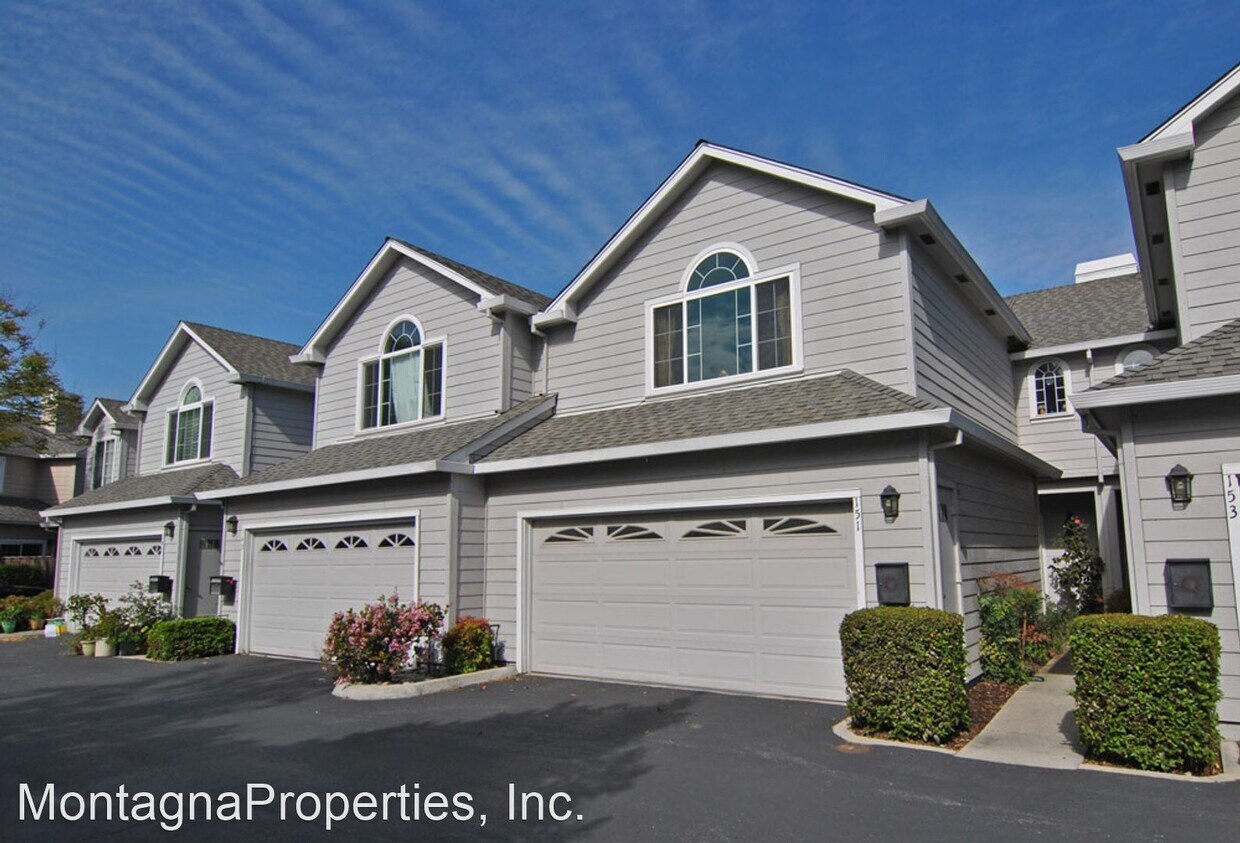Primary Photo - 3 br, 2.5 bath House - 151 Orchard Oak Circle