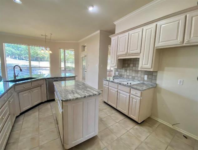 Building Photo - 558 Timber Ridge Dr