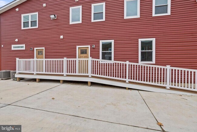 Foto del edificio - 819 11th Ave