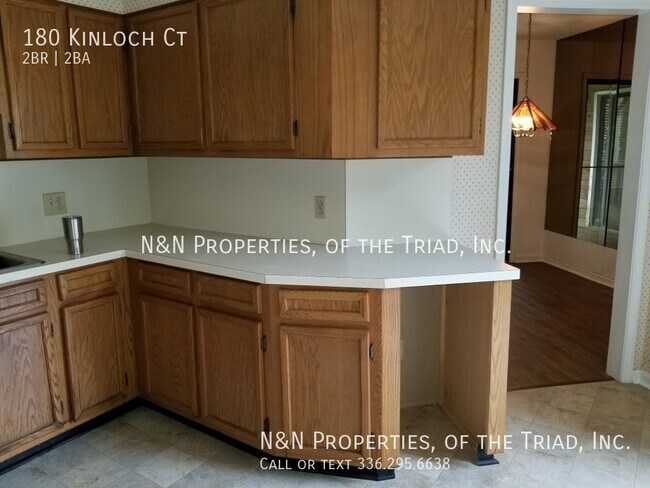 Building Photo - 180 Kinloch Ct