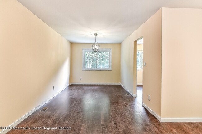 Foto del edificio - 18 Lone Star Ln