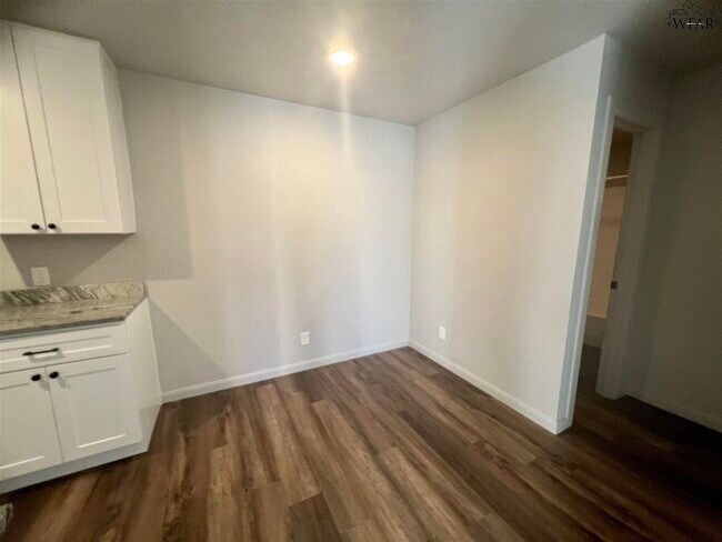 Foto del edificio - 1509 Trigg Ln