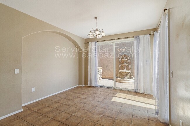 Foto del edificio - 860 S Huish Dr