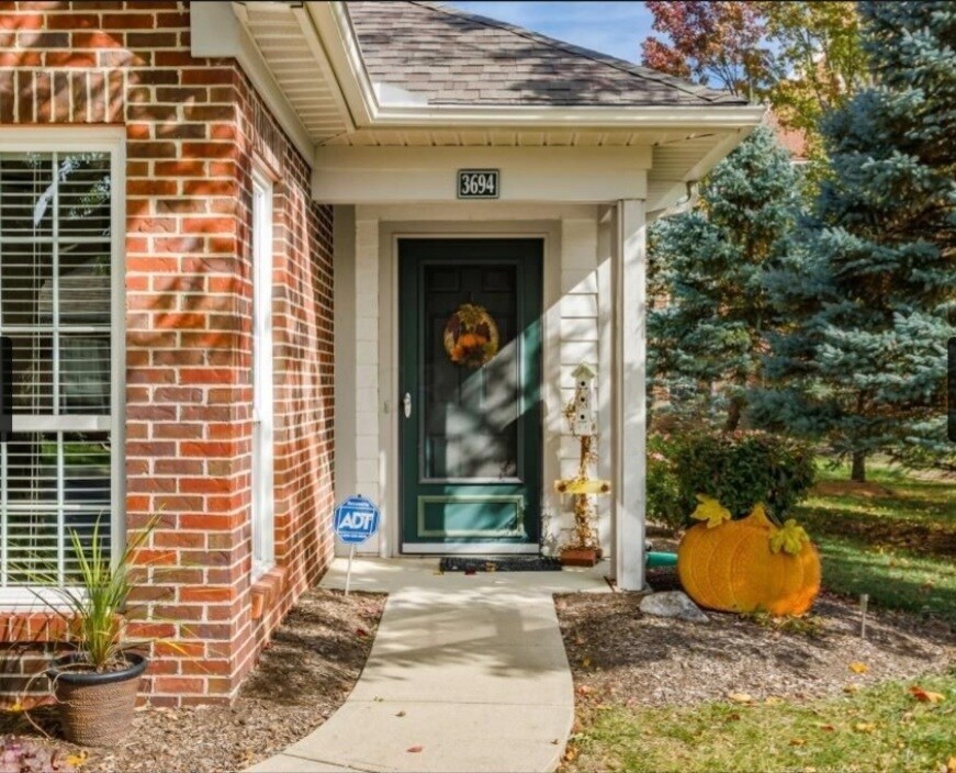 3694 Colonial Dr Unit 3694, Hilliard, OH 43026 Condo for Rent in