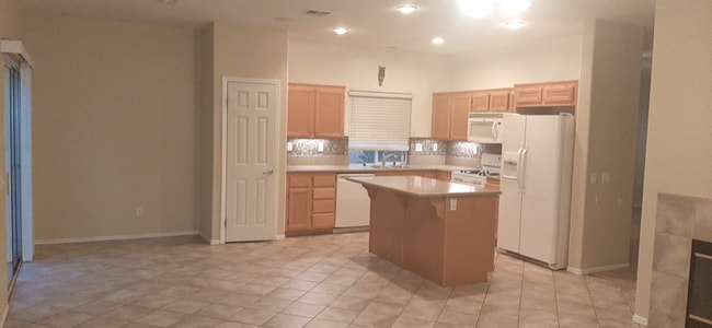 Building Photo - 5414 Toucanet Ct