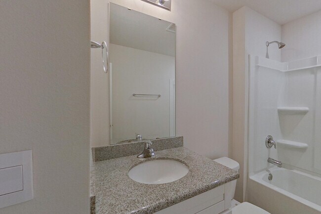 Building Photo - 4678 Malay Cir