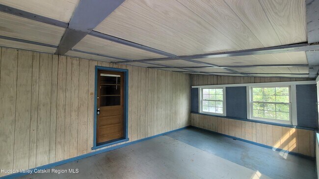 Foto del edificio - 6074 US-9W