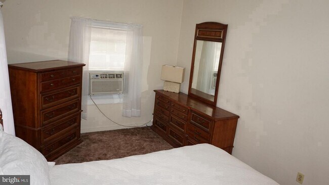 Foto del edificio - 21640 N Essex Dr