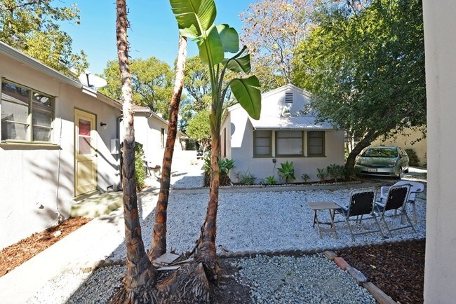 Building Photo - 1430 Rock Glen Ave