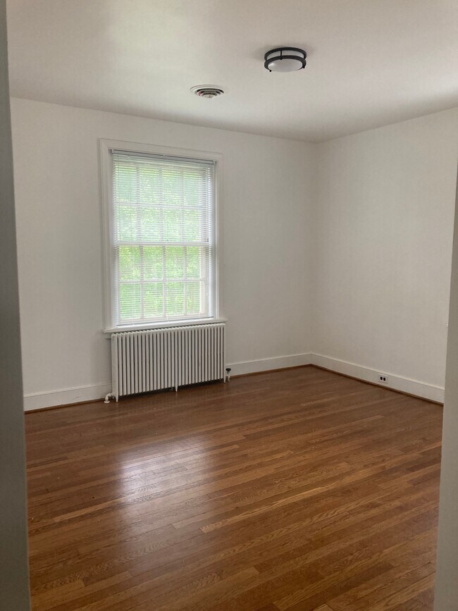 Foto del edificio - 3314 Suffolk Rd