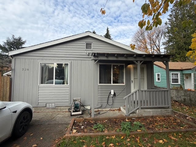 Photo - 226 NE 92nd St (Seattle, WA)