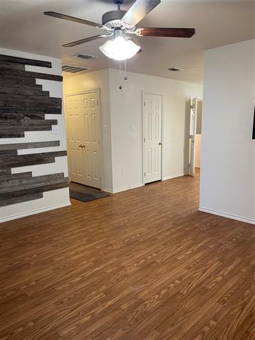 Foto del edificio - 3204 Highview Ct