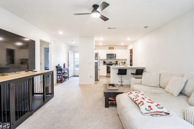 Foto del edificio - 3BR/2BA Home in Rivers Cove with Open Layout, Fenced Backyard