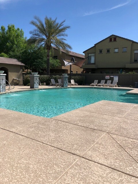 POOL #1 - 2150 W Alameda Rd