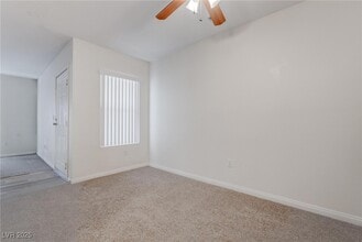 Building Photo - 6955 N Durango Dr