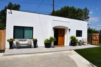 Building Photo - 160-162 S Citrus St