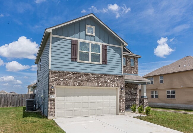 Building Photo - 746 Farmers Dell