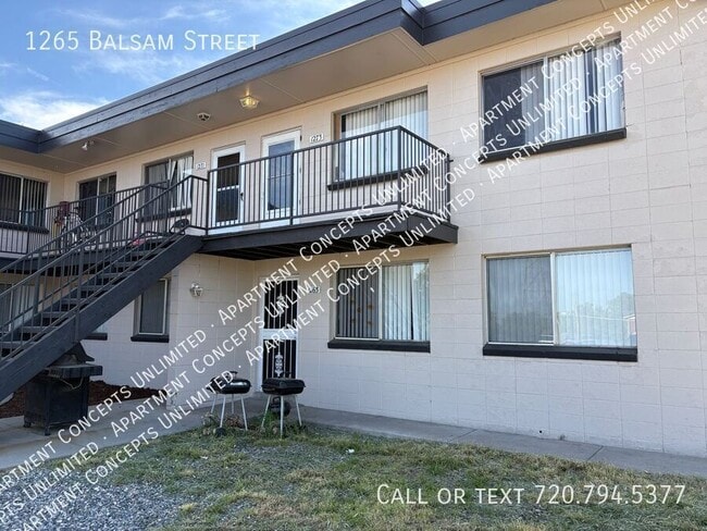 Building Photo - 1265 Balsam St
