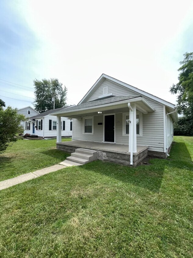 Primary Photo - 651 E Court St