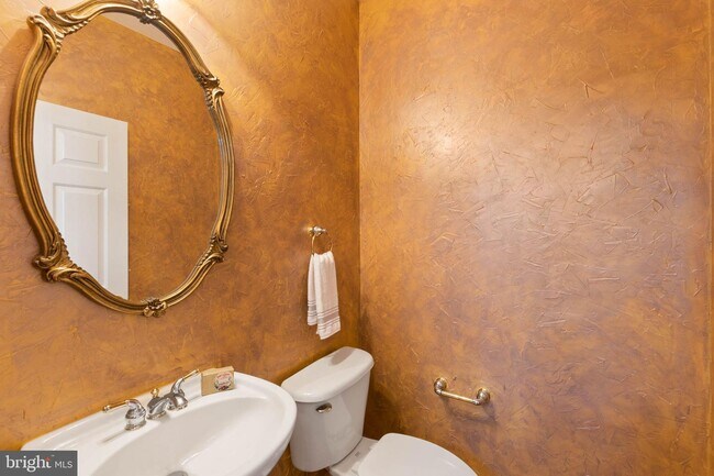 Building Photo - 12477 Rose Path Cir